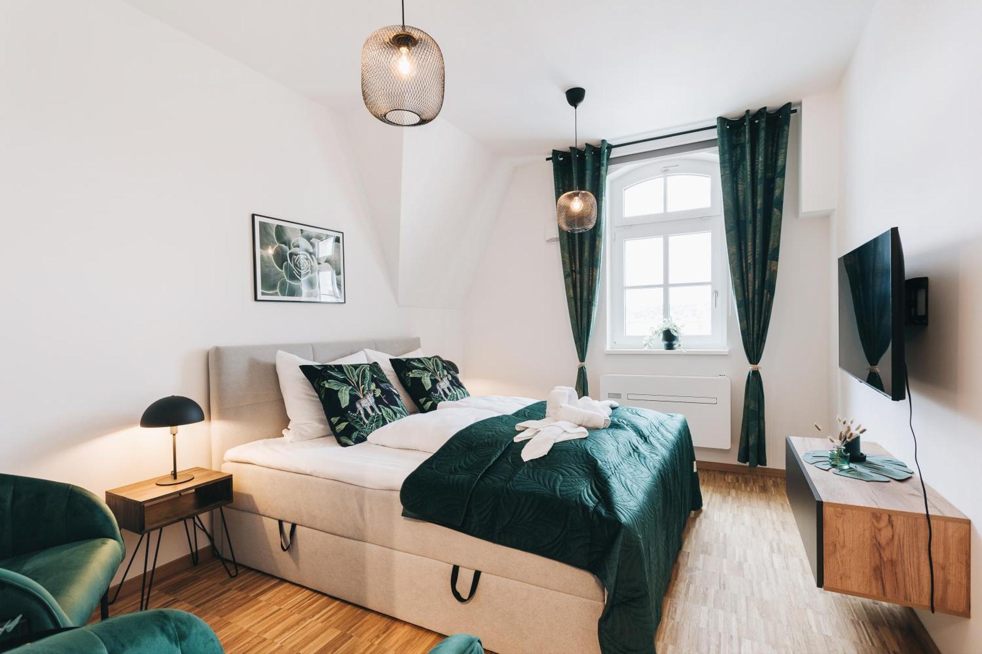 Oasis Appart - Wohnen In Dresden - Netflix - Tiefgarage - Dachterrasse Zewnętrze zdjęcie